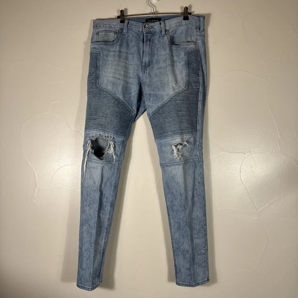 PacSun Jeans Men's Size 34 X 30 Stacked Skinny Distressed Light Wash